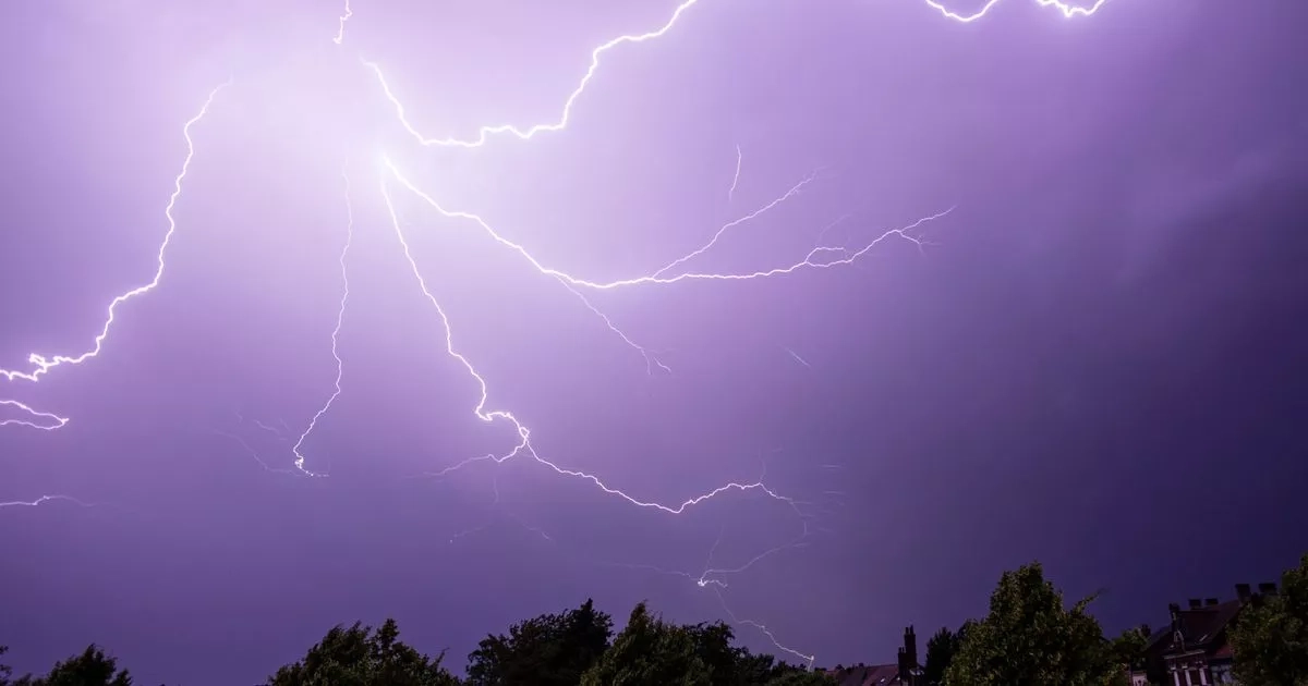 Scotland yellow weather warning for thunderstorms extended