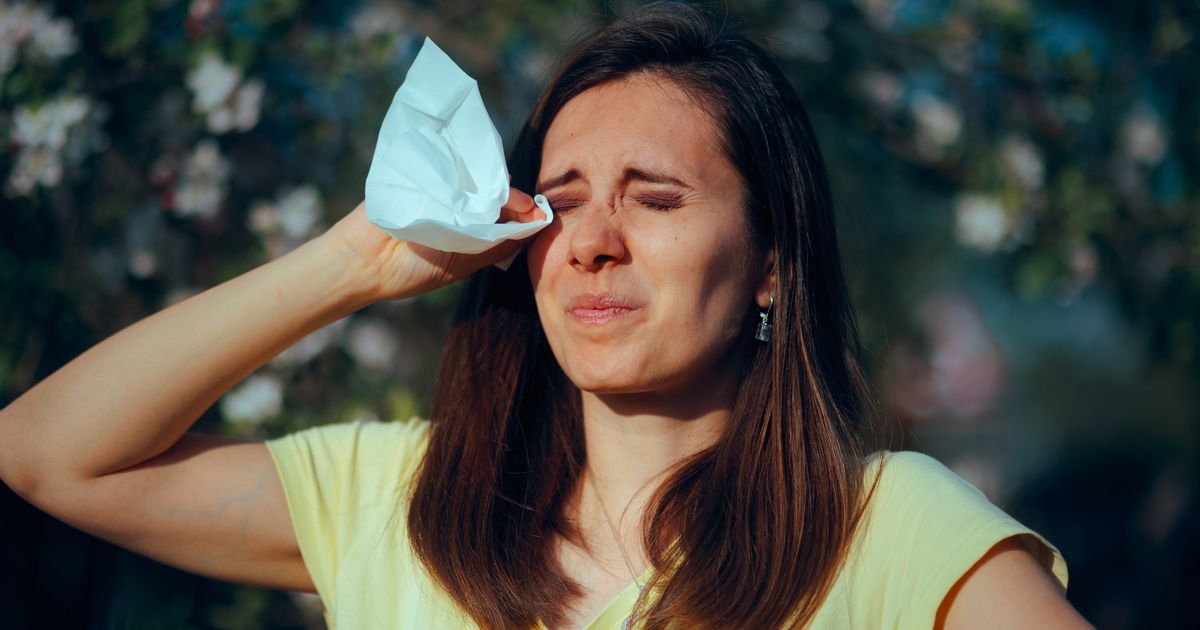 Brits urged to follow this 30-second rule as pollen levels soar