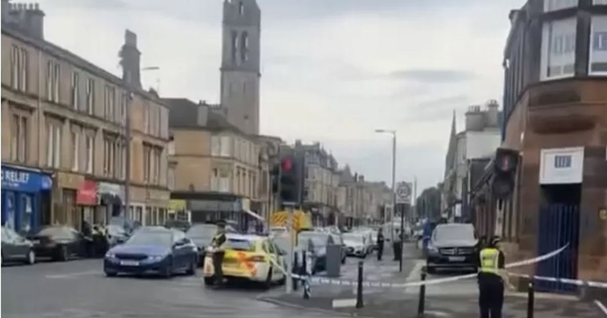 Stabbing on Scots street as man rushed to hospital with serious injuries