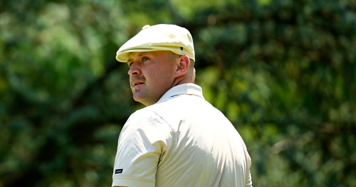 English golfer drags himself out of ambulance for eye-watering £400k pay day
