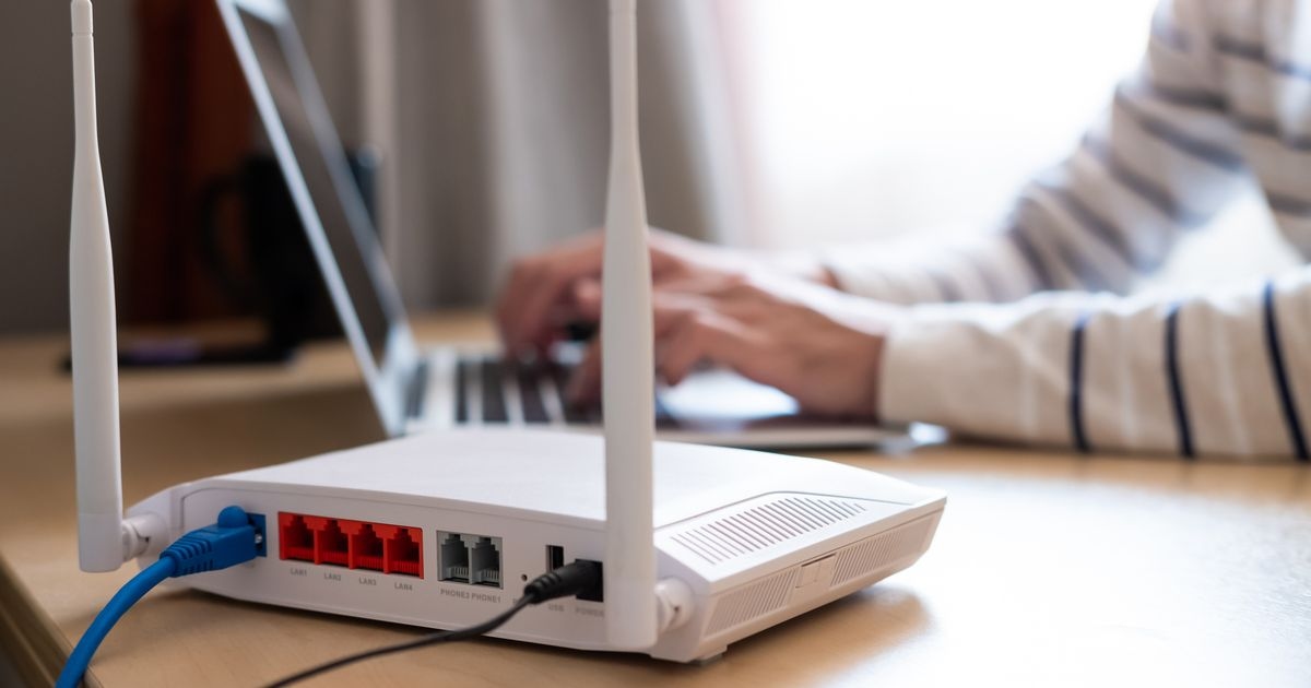 People on State Pension or benefits could cut broadband bill to under £20 next month