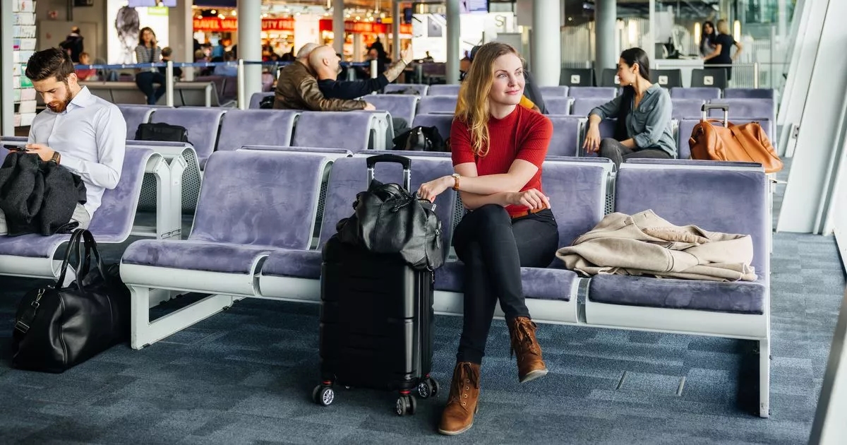 New rules for major airlines on small bags approved by MEPs