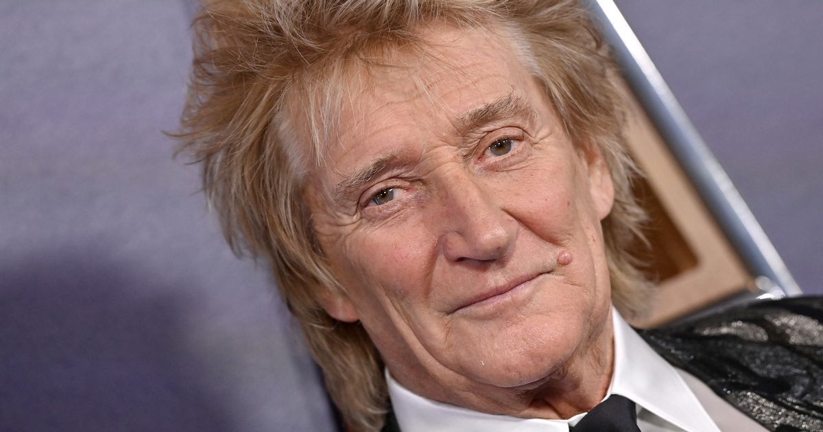 Rod Stewart says UK should ‘give Nigel Farage a chance' ahead of Glastonbury set