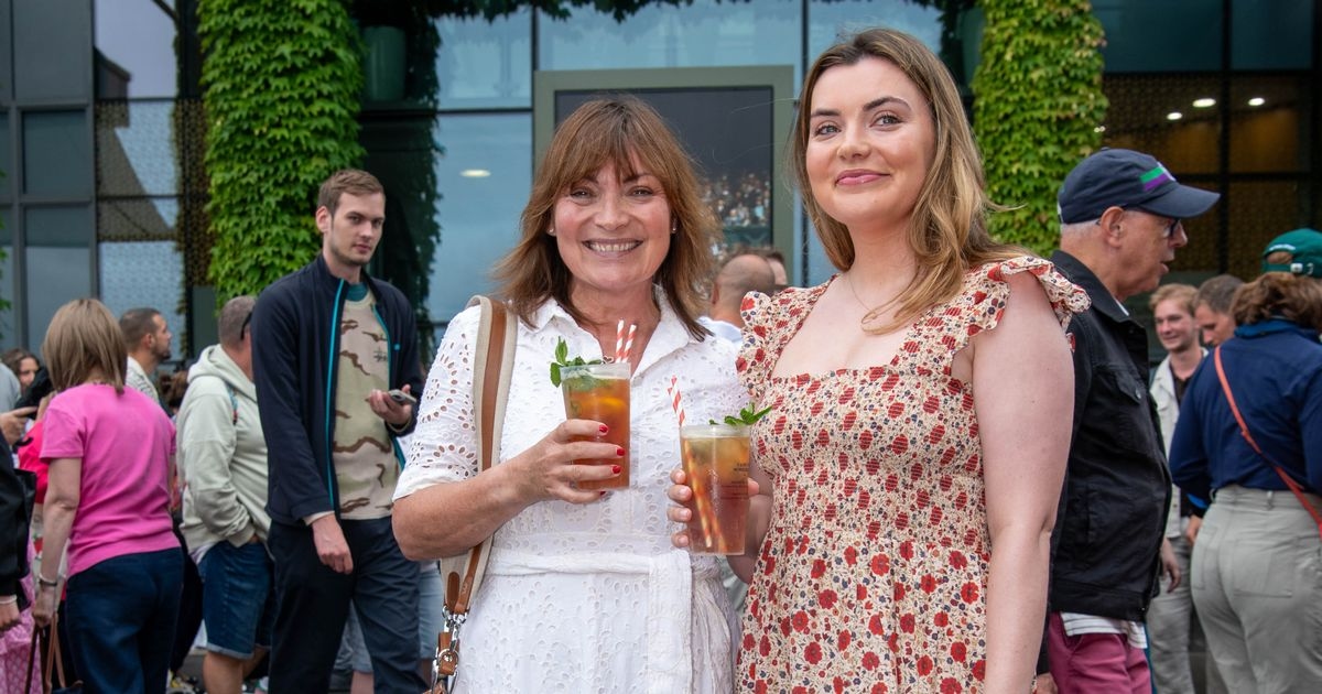 Lorraine Kelly stuns at Wimbledon with white summer dress alongside daughter