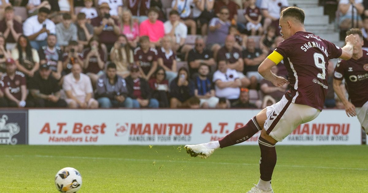 Lawrence Shankland admits horror Hearts moment reared it's head as No9 resumes Jambos penalty duty