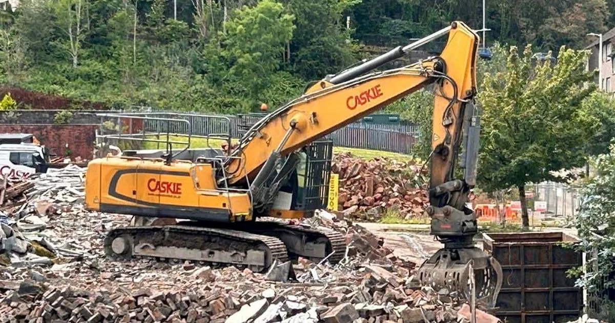 Tower block at Scots 'Chernobyl' estate pulled down as demolition continues