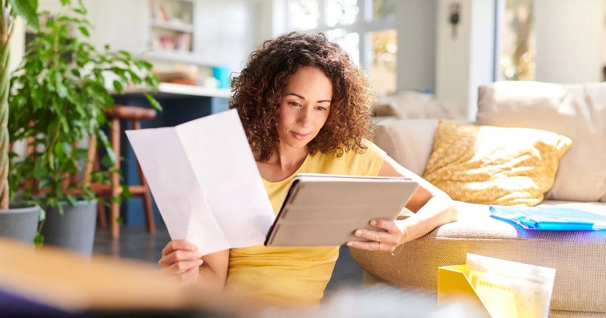 New online Pay As You Earn service helps people take control of tax affairs