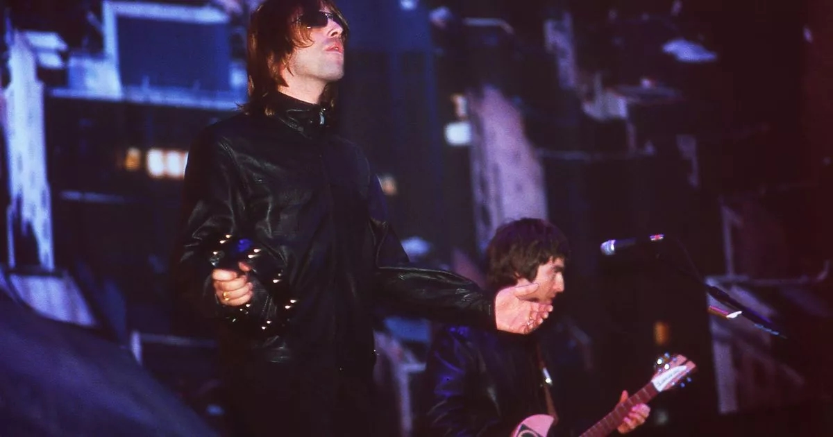 How Oasis shrugged off tensions between Liam and Noel to rock Murrayfield for the first time in 2000