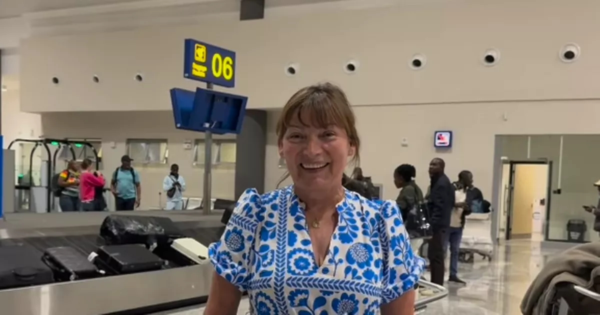 Lorraine Kelly fans desperate to know where to buy her 'beautiful' summer holiday dress