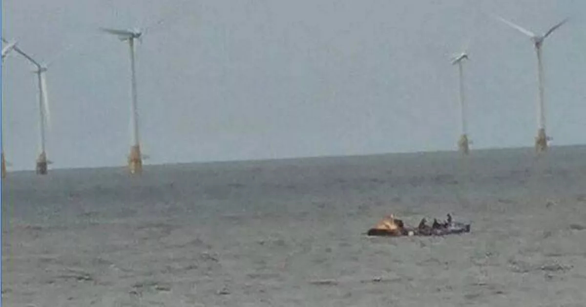 Ex-Reform MP Rupert Lowe left embarrassed after calling coastguard over 'boat of illegal migrants'