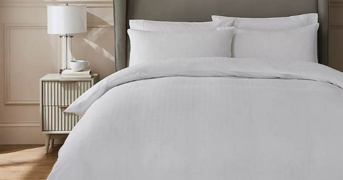 Dunelm's 'hotel quality' bedding that 'feels luxurious' now £22 in clearance sale