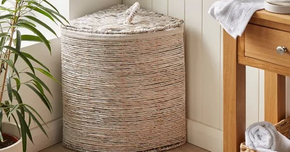 'Rustic Dunelm laundry basket that takes up less space' gets almost perfect rating