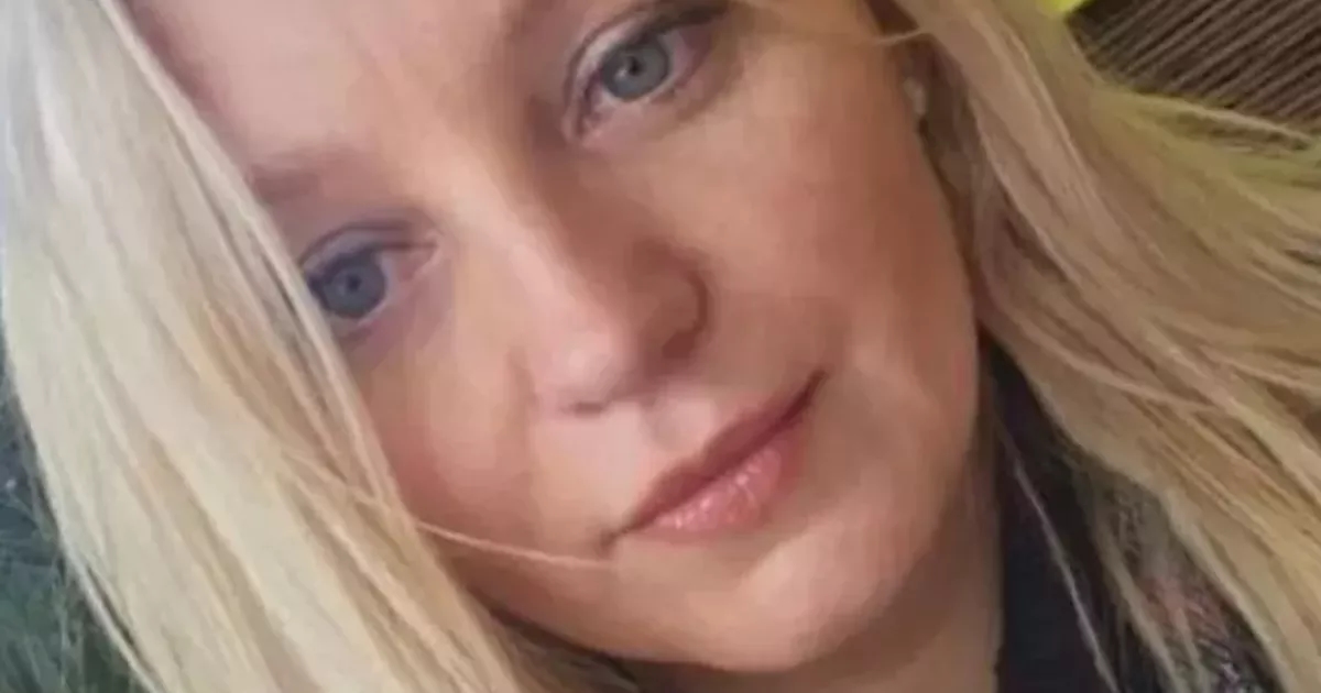 Mum raising six kids in 'crammed' council house 'at breaking point'