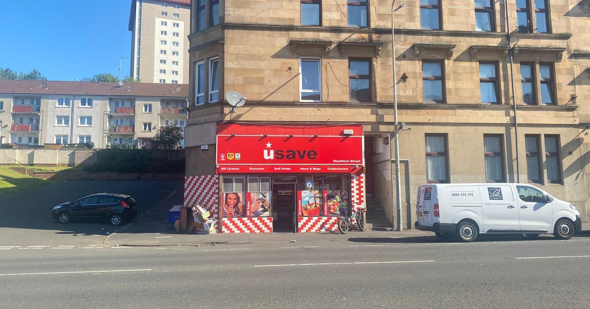 Thug sprayed ammonia at Glasgow shop worker in horror robbery attack