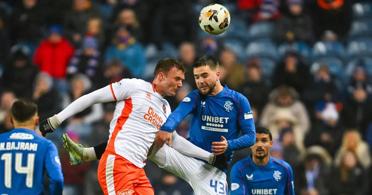 Is there a Rangers vs Dundee United live stream? TV channel, ref, VAR and team news