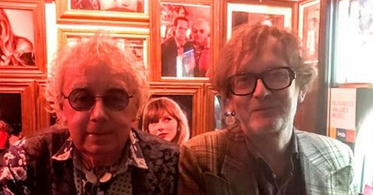 Pulp star Jarvis Cocker pops into famous Dublin pub after triumphant 3Arena show