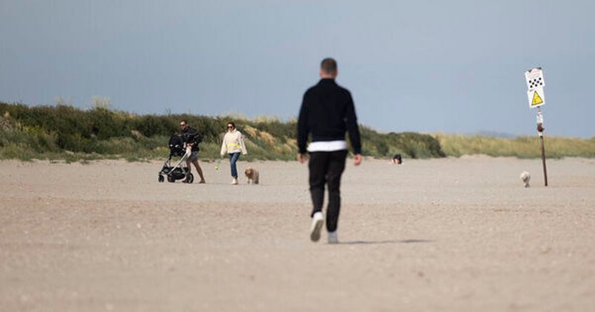 Swimming ban at popular north Dublin beach due to sewage discharge