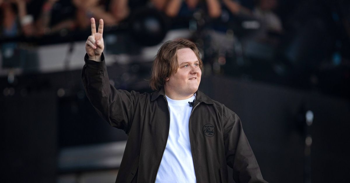 Lewis Capaldi says 'time he gets back to work' as he announces Dublin return