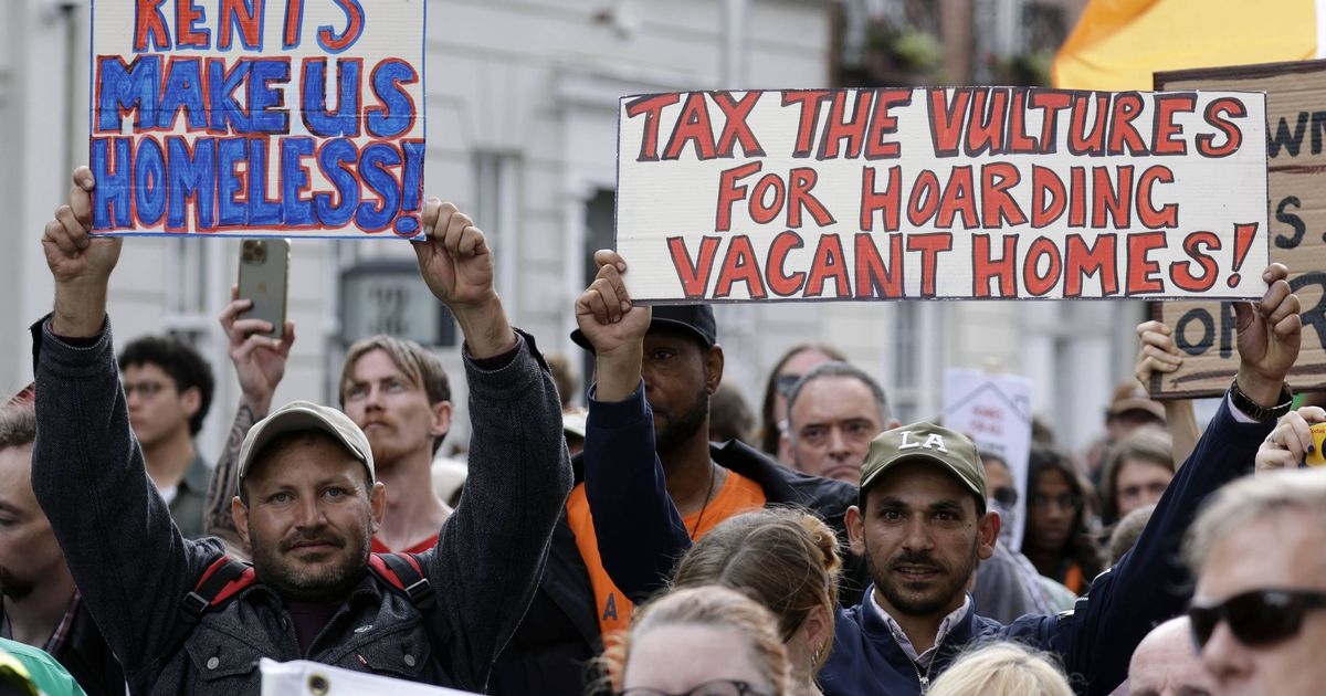 Major Dublin housing and homeless crisis protest slams Government