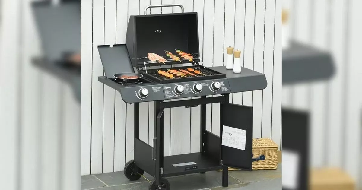 Debenhams cuts price of 'brilliant' BBQ that's 'perfect for parties'