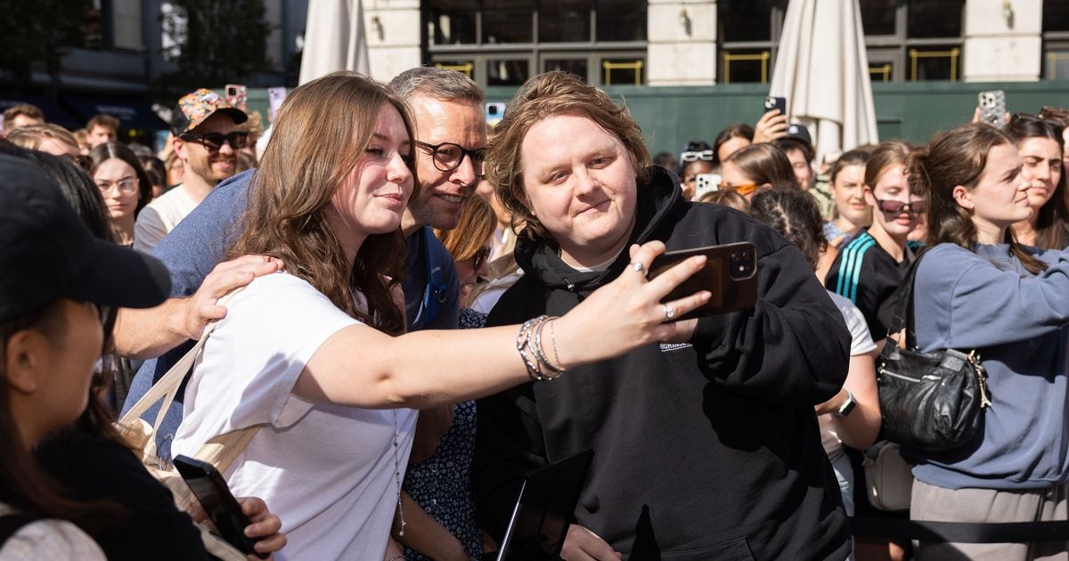 West Lothian singer Lewis Capaldi's heartbreaking confession about 'worst moment'