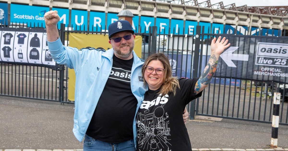 Oasis superfans in Edinburgh spend £10k travelling from New York for gig