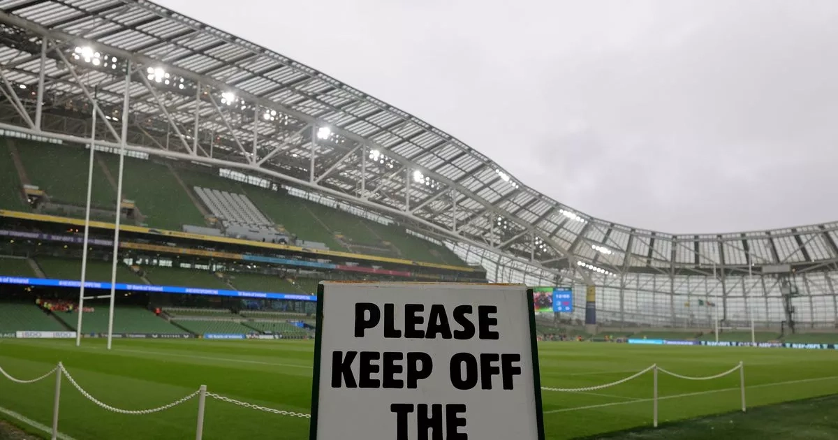 Leinster v Scarlets live score updates from the URC quarter-final