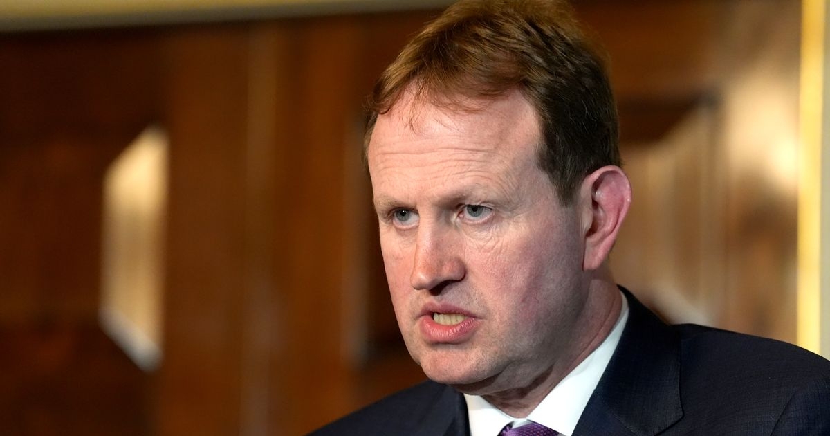 Cabinet to discuss introducing three new terrorist offences