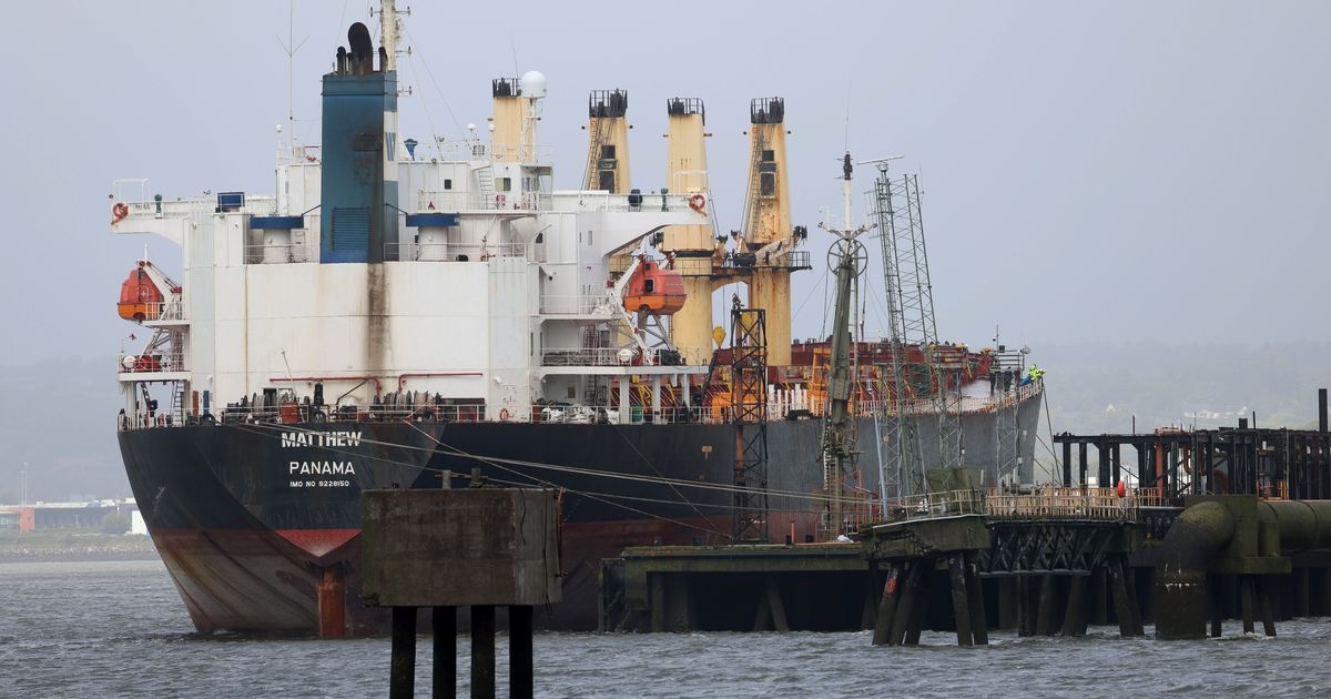 Residents rage at notorious €100,000 drug ship stuck in Cork harbour