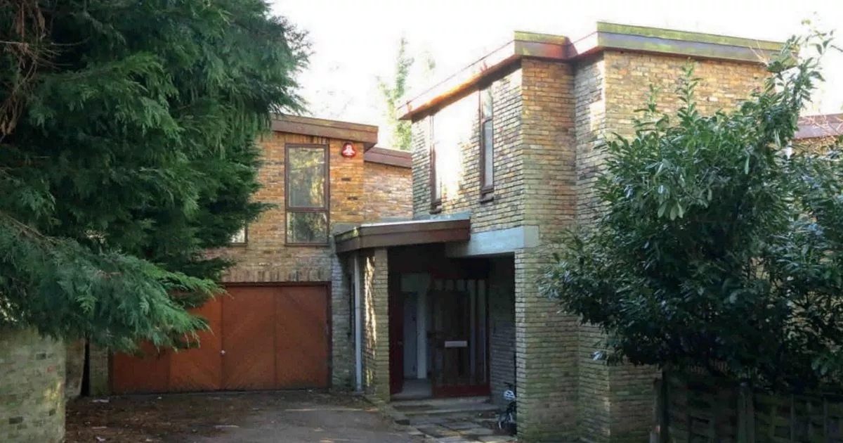 Pictures show Cat Deeley and Patrick Kielty's €5.7m home at centre of split