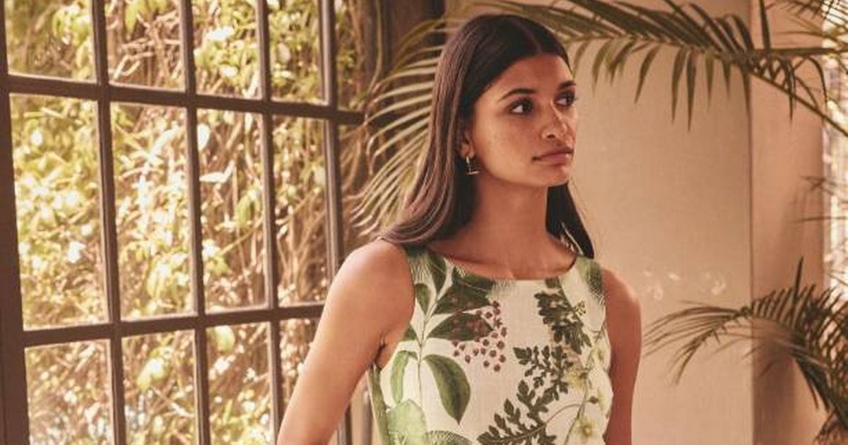 Next shoppers rush to order 'chic and expensive-looking' linen mini shift dress