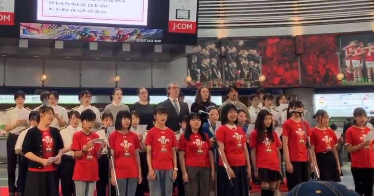 Japanese high school students perform incredible version of Welsh anthem