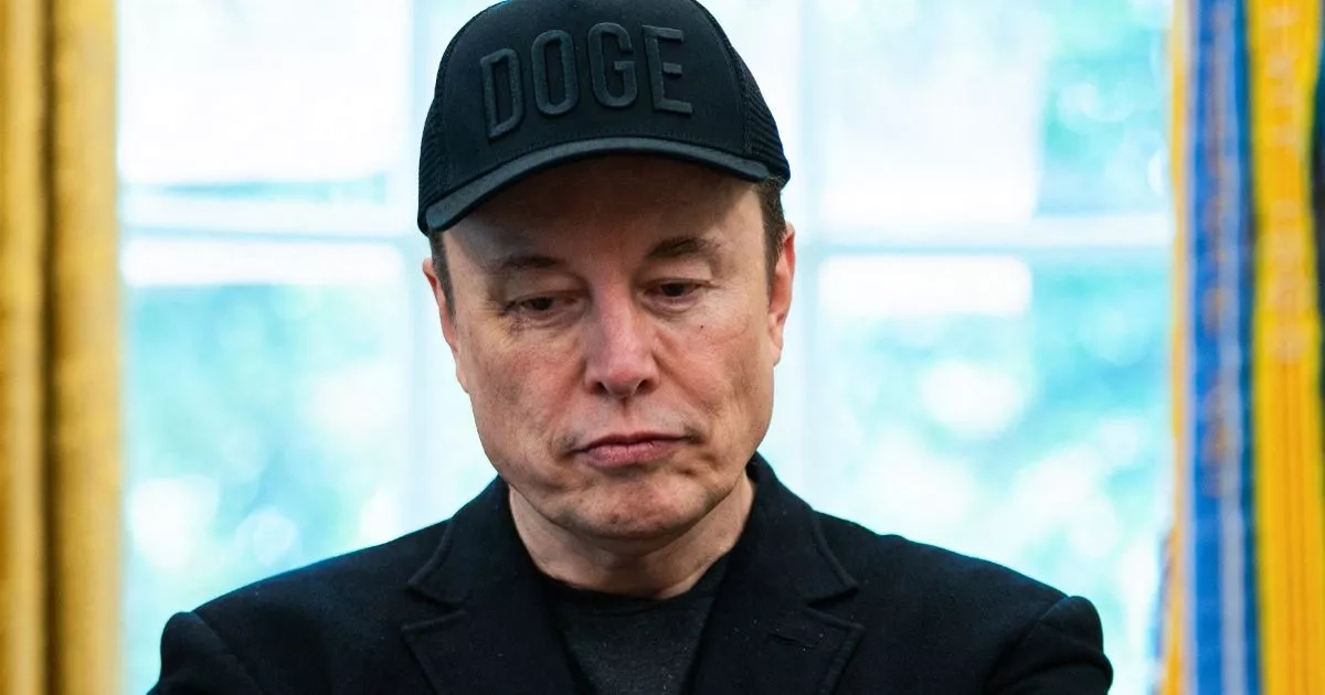 Elon Musk silent after losing $34 billion in one day following public feud with Donald Trump