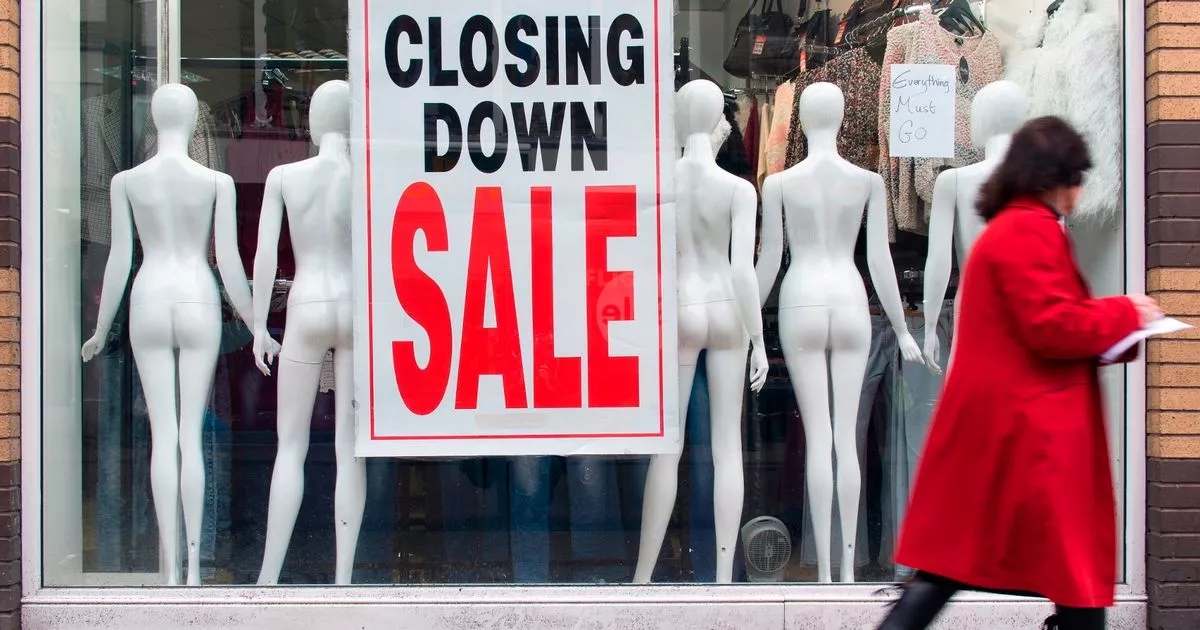 High street chain closes store 'suddenly' and leaves message to shoppers