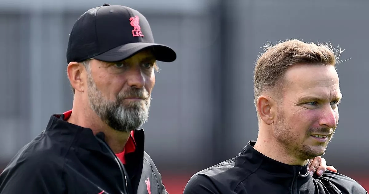 Jurgen Klopp's ex-Liverpool assistant lined up for return to English football