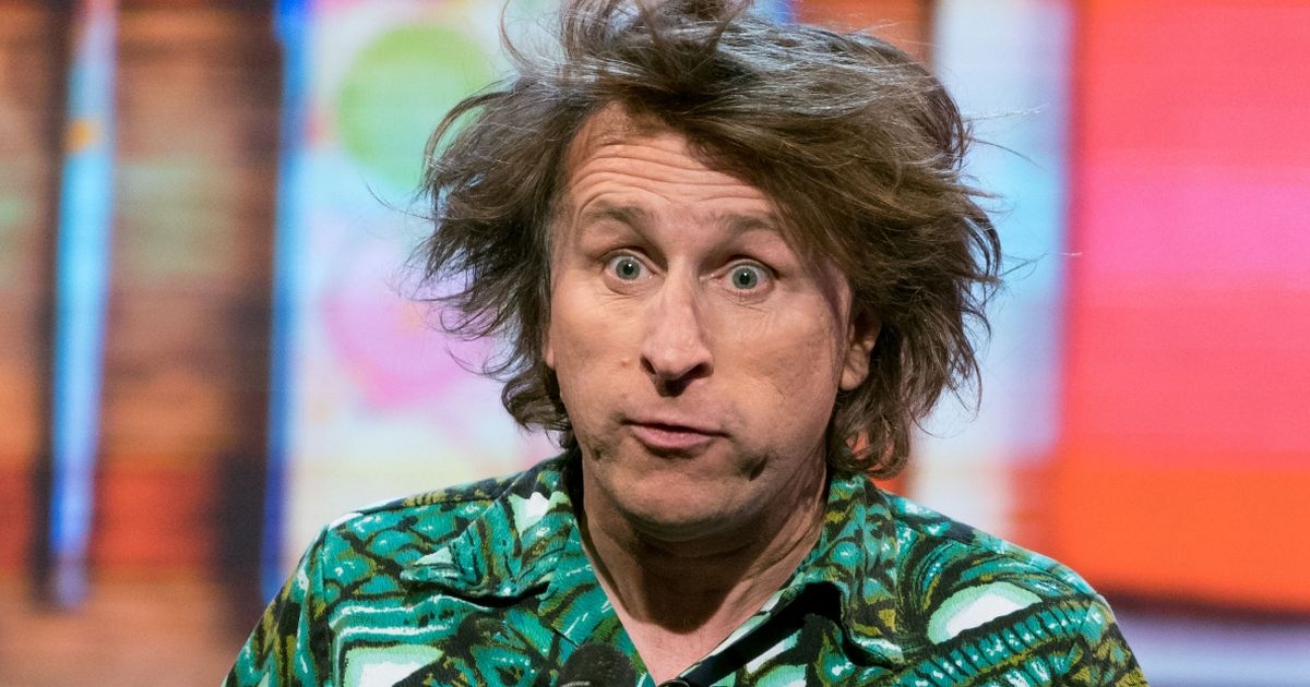 Mock the Week star Milton Jones reveals he is 'cancer free' after undergoing surgery