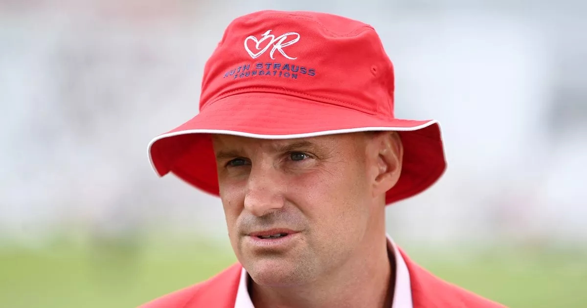 Sir Andrew Strauss has Ashes warning for England after 'Red for Ruth' day