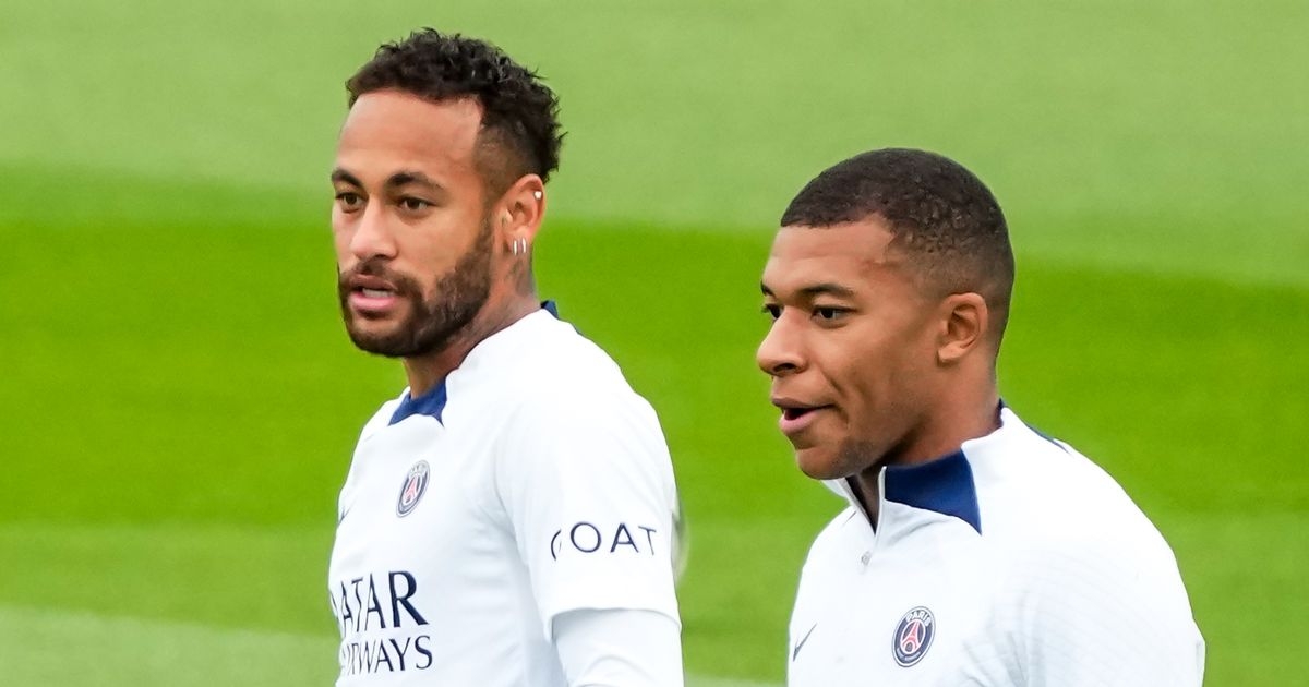 Kylian Mbappe and Neymar react as PSG finally break Champions League duck