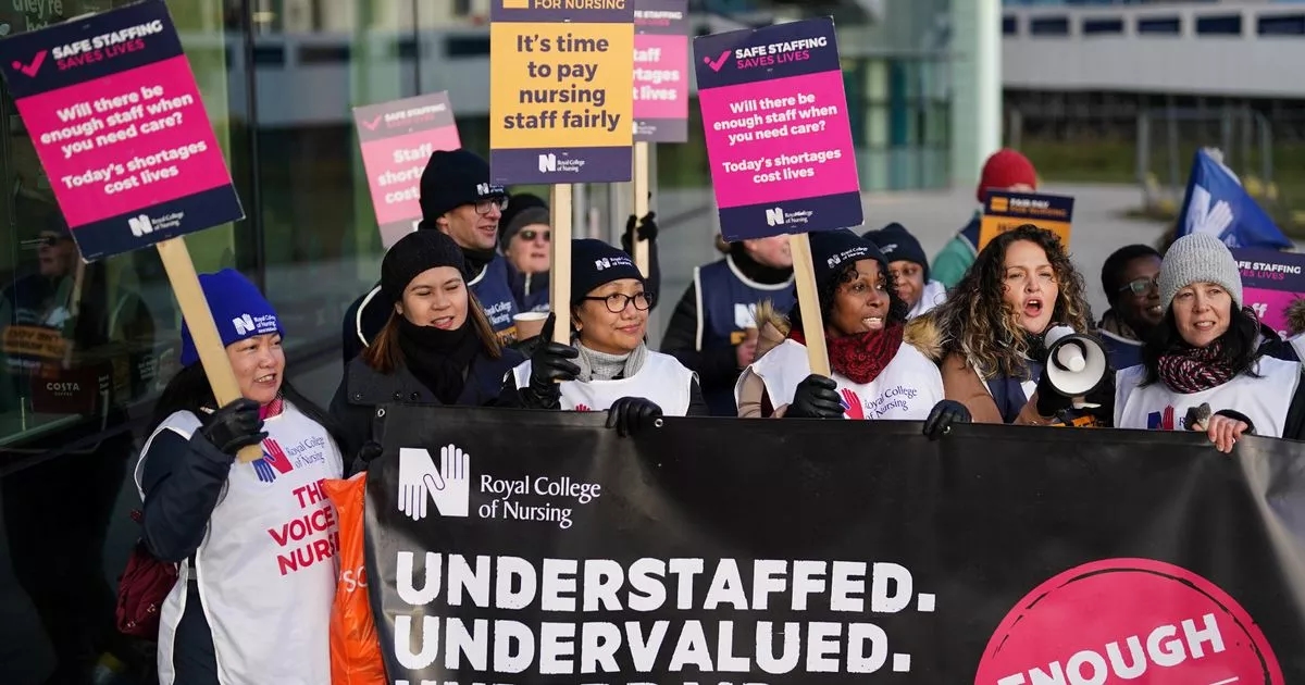 Nurses strike threat rises as data shows they're now £8,000 worse off a year