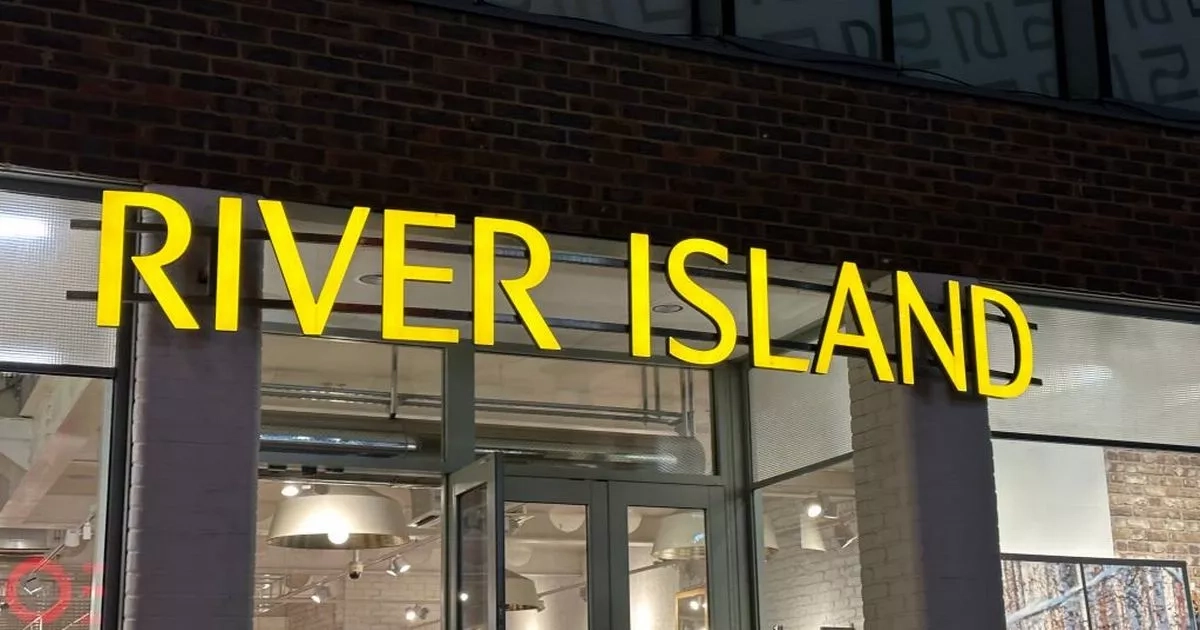 River Island's 'perfect' dress in 'colour of the season' is a 'dream'