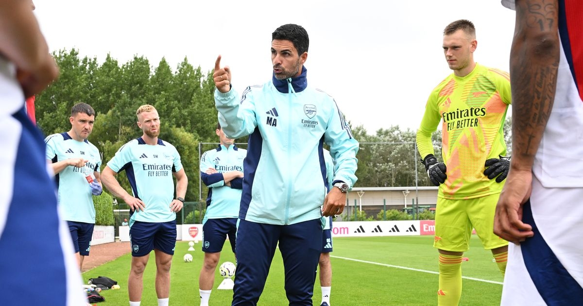 Mikel Arteta makes decision on two Arsenal players leaving this summer
