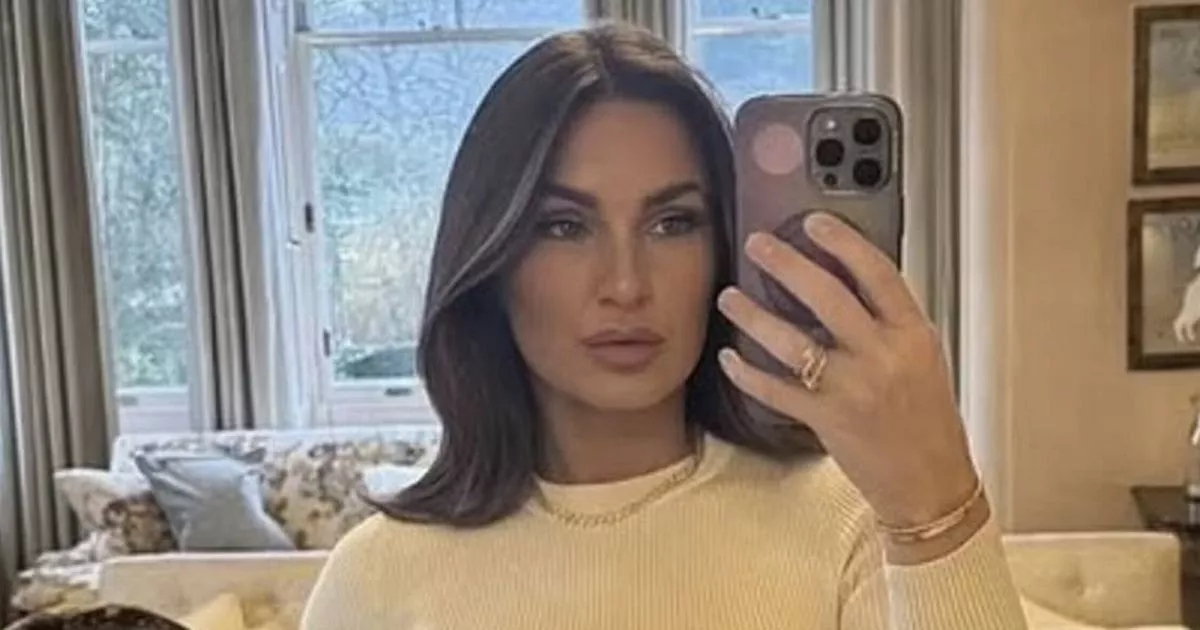 Sam Faiers faces backlash over controversial comment about sunscreen