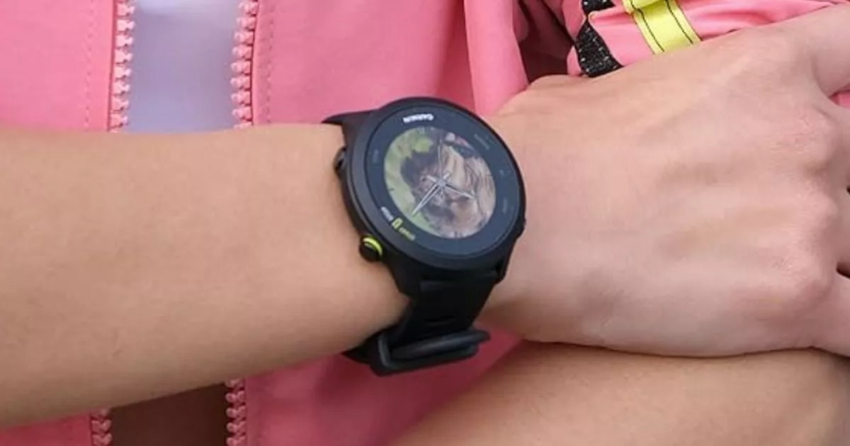 Argos beats Amazon as Garmin smartwatch with no negative reviews reduced in Easter sale