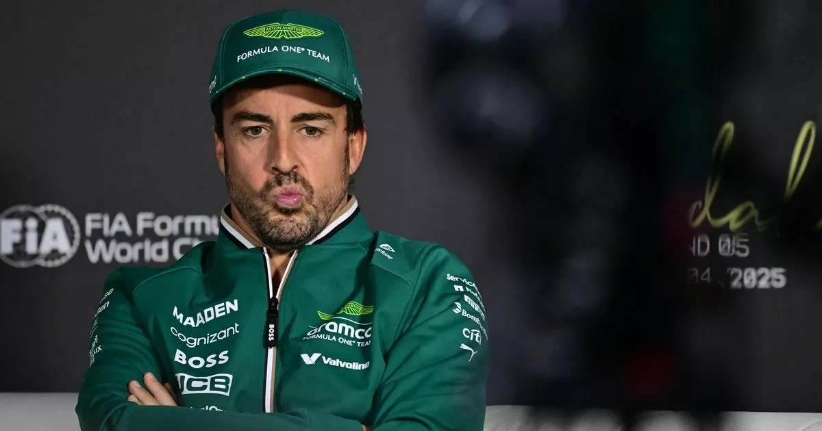 Fernando Alonso in disagreement with Lewis Hamilton as retirement feelings made clear