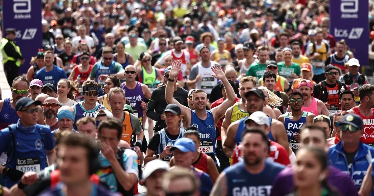 Paramedics issue race warning as 56,000 runners set to take part in London Marathon