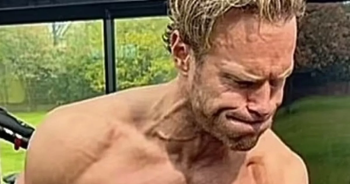 Olly Murs stuns fans as he shows off dramatic body transformation after baby announcement