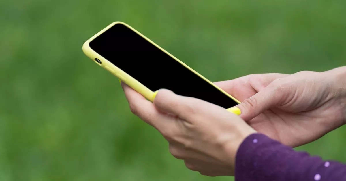 Urgent warning 3G to be switched off mobile phones as thousands of Brits to lose service