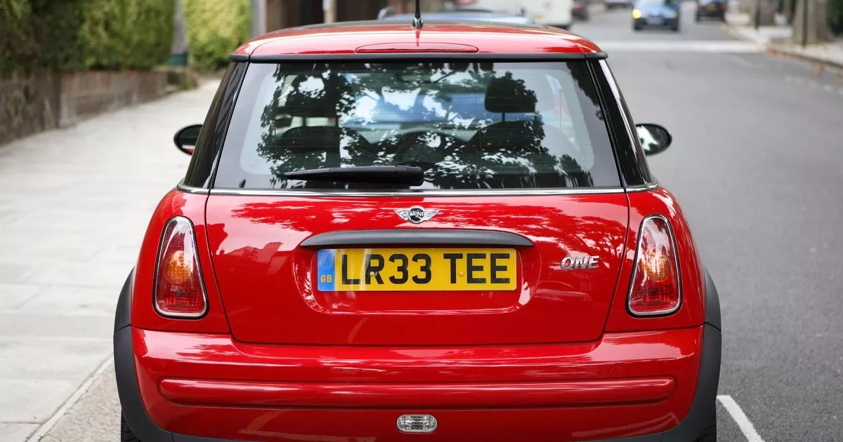 DVLA bans more than 500 'offensive or provocative' number plates