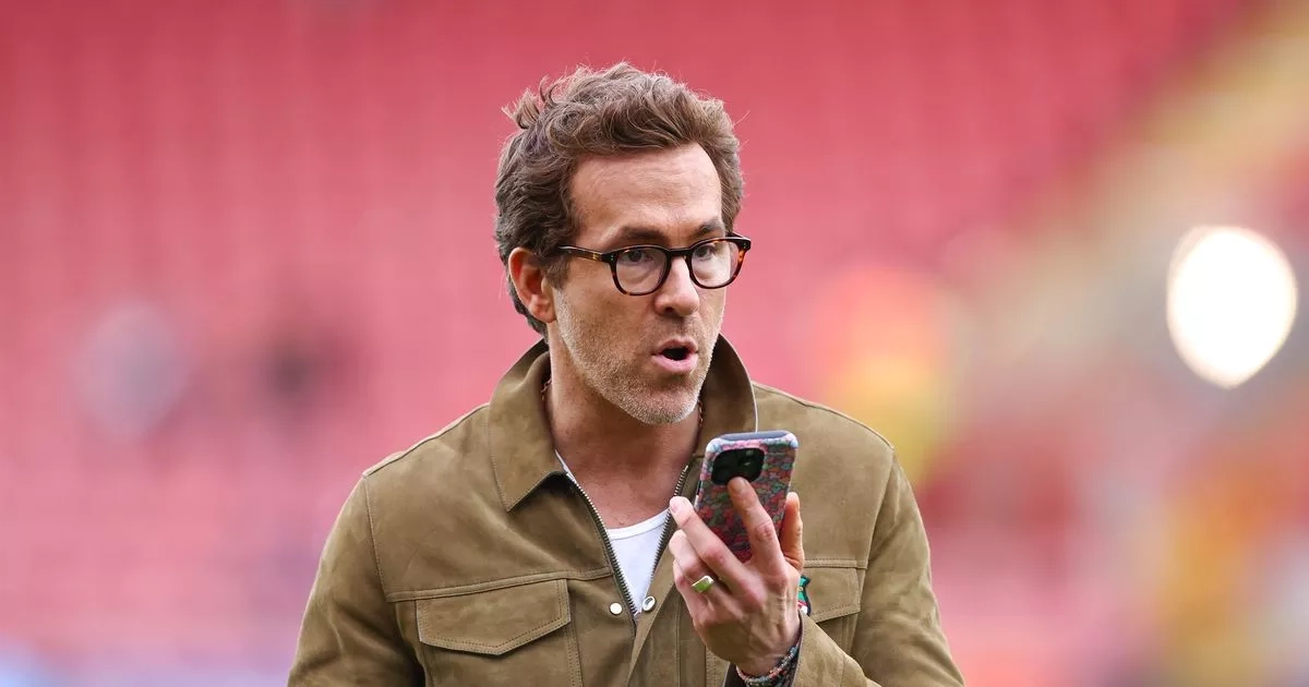 Ryan Reynolds 'discovers' if Premier League ace is joining Wrexham as Gary Neville ignored