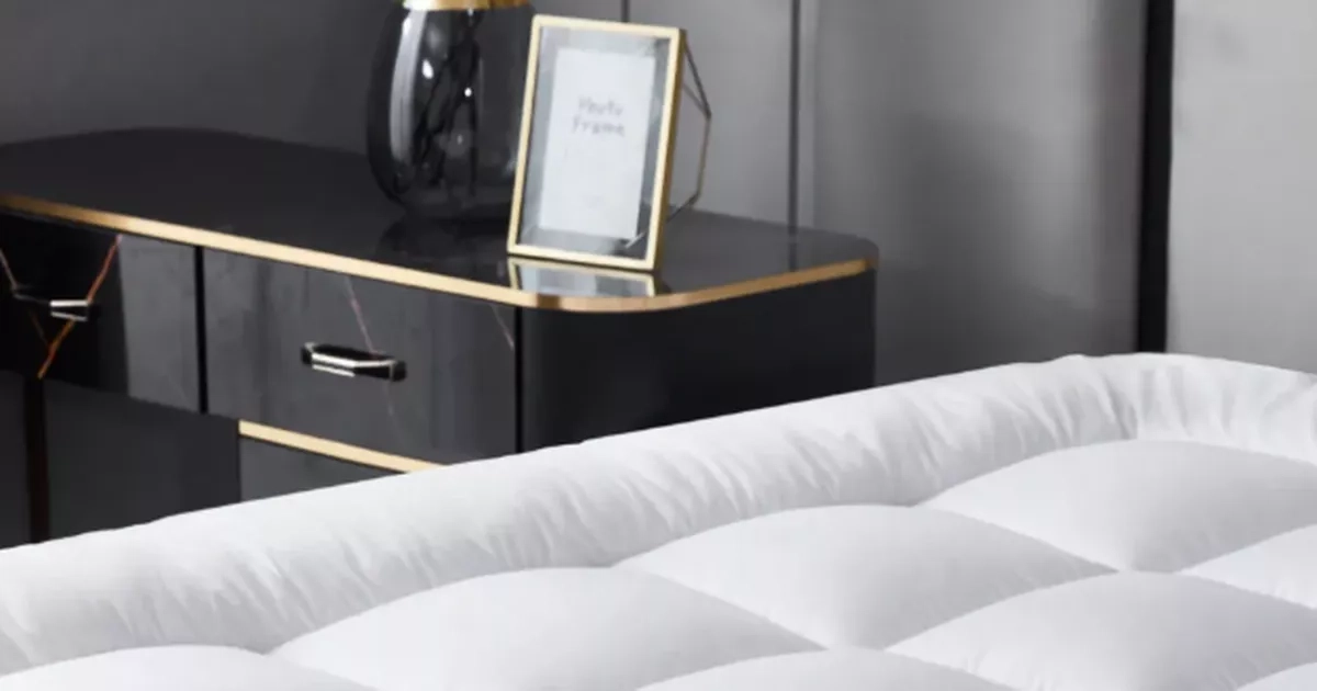 Shoppers say mattress topper is 'like sleeping on a cloud'
